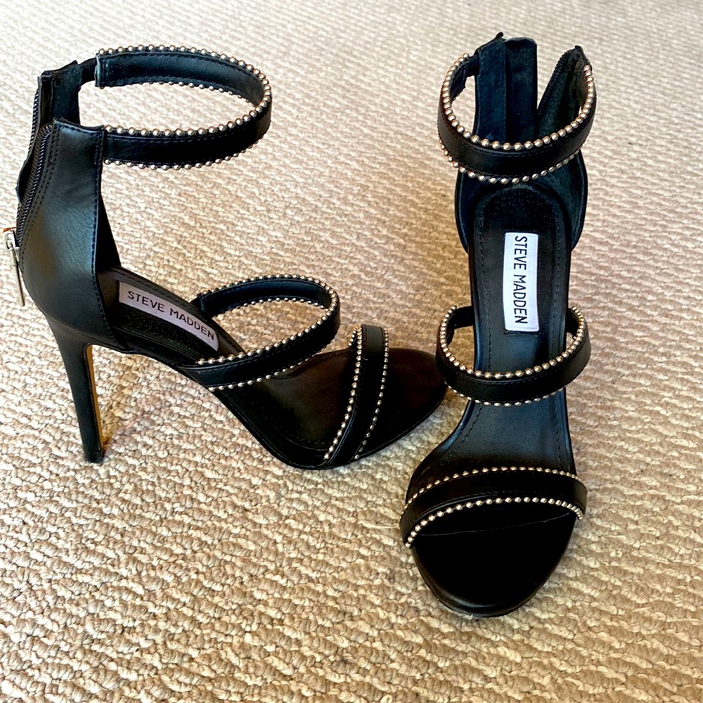 Steve Madden heels size 6